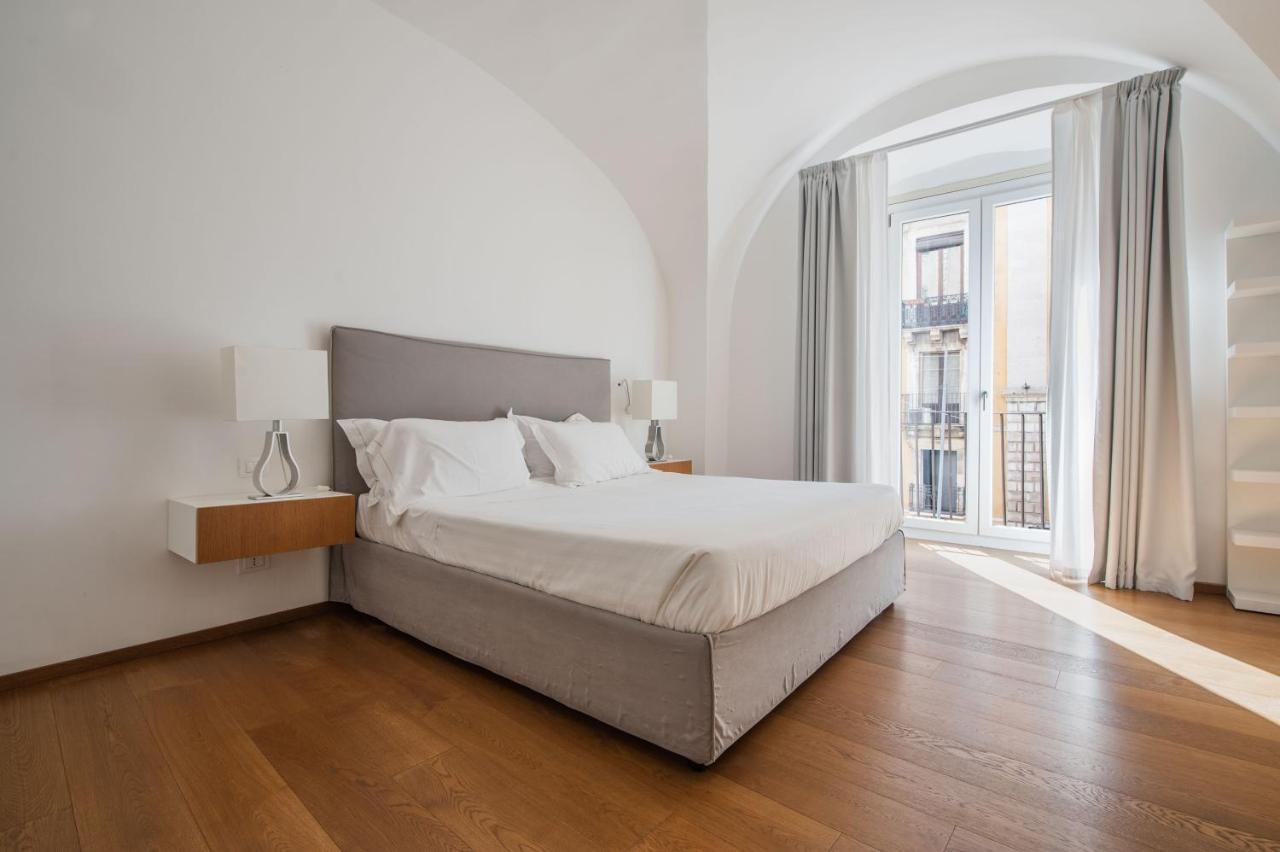 Rg8 Independent Apartment Катанія Екстер'єр фото